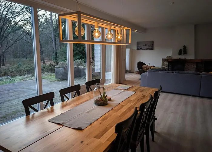 De Weeser Enk 펜션 에페